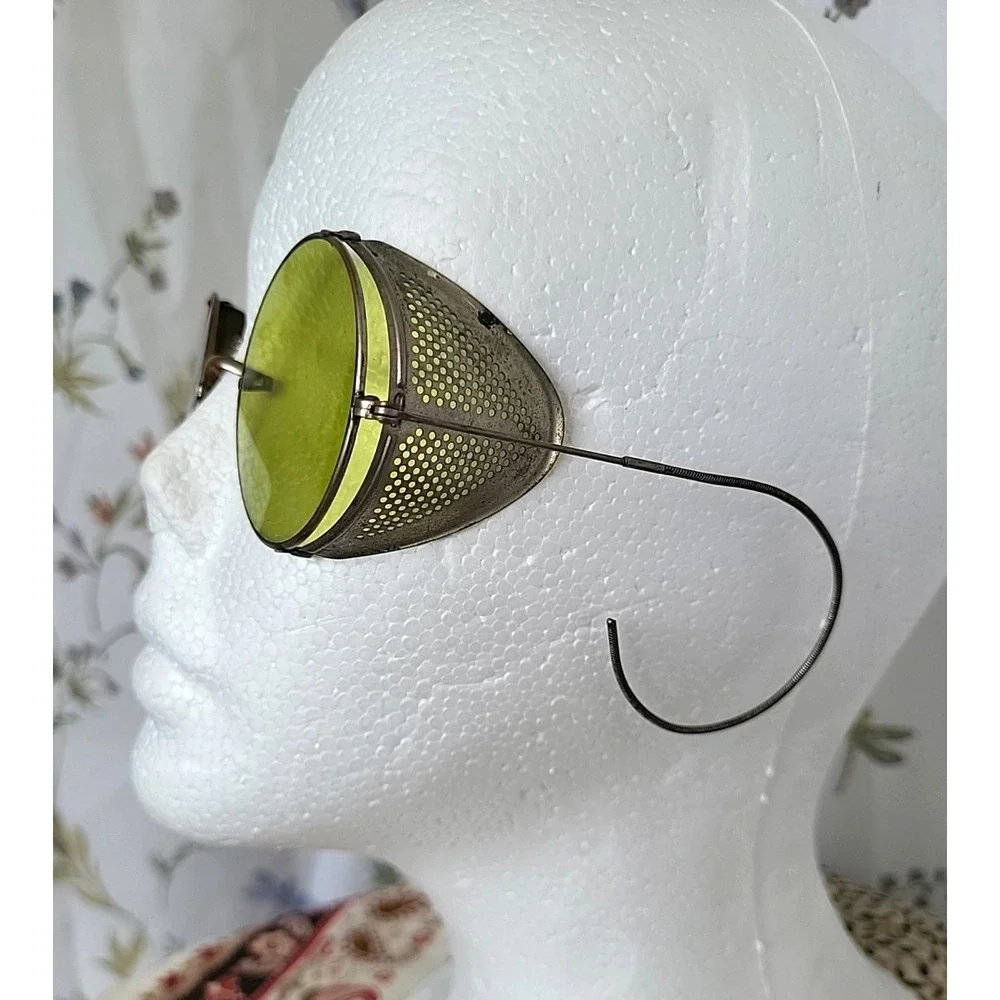 Antique Sunglasses Goggles Spectacles Steampunk Safety Glasses‎ Green Vtg Moto